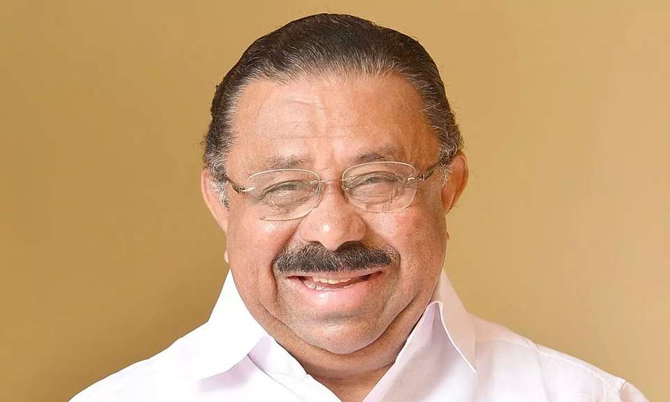 സ്വാമിയെ സ്വർണ്ണമയ്യപ്പായെന്ന് സഖാക്കൾ: എം.എം. ഹസ്സൻ,