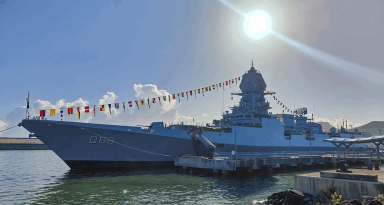 നേവൽഡേ ഓപ്പറേഷൻ ഡെമോ: നഗരത്തിൽ ഡിസംബര്‍ 3-ന്‌ ഗതാഗത ക്രമീകരണം, - Navy Day 2025 Thiruvananthapuram - Naval Day operational demonstration 2025 - Shanghumukham Navy Day 2025 - Indian Navy Day Trivandrum, Navy Day 2025 operational demo Shanghumukham beach December 3 - President Murmu chief guest Navy Day Thiruvananthapuram - INS Vikrant display Navy Day 2025 Trivandrum - Navy Day 2025 traffic restrictions Thiruvananthapuram - Navy Day rehearsals Shanghumukham November 29 December 1 - Operation Trident commemoration Navy Day 2025 Kerala, Indian Navy Aatmanirbhar Bharat indigenous platforms 2025 - Navy Day 2025 Operation Sindoor reference - Shanghumukham beach events December 2025 - Southern Naval Command band concert Nishagandhi - Trivandrum airport flight suspension Navy Day 2025 traffic regulations